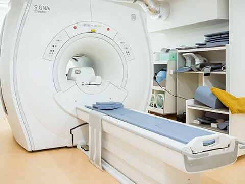 MRI