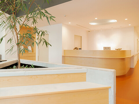 受付・待合室①