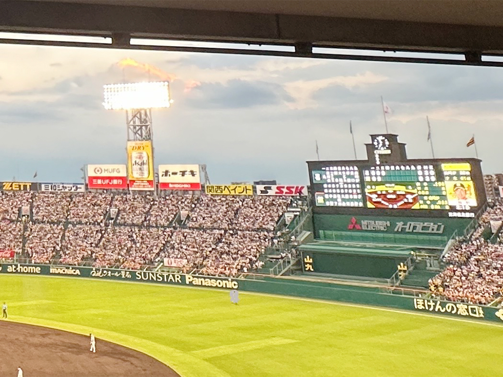 ヘルメット子：野球選手1